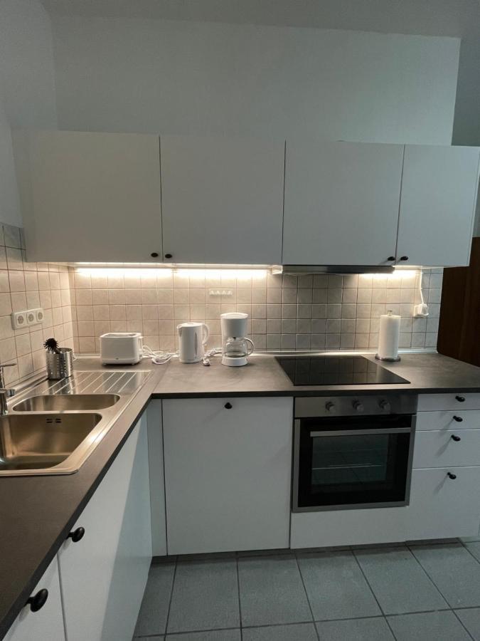 Comfortable Shared Apartment With Private Room In Wesseling Exterior foto