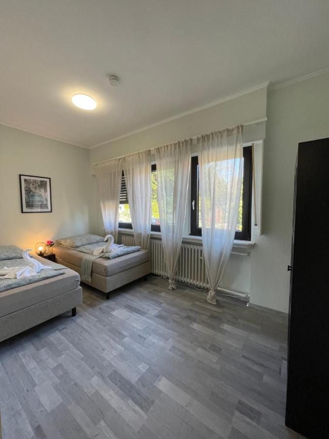 Comfortable Shared Apartment With Private Room In Wesseling Exterior foto
